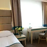 Hotel Antares