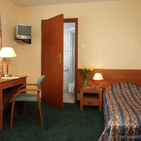 Hotel Antares 3*