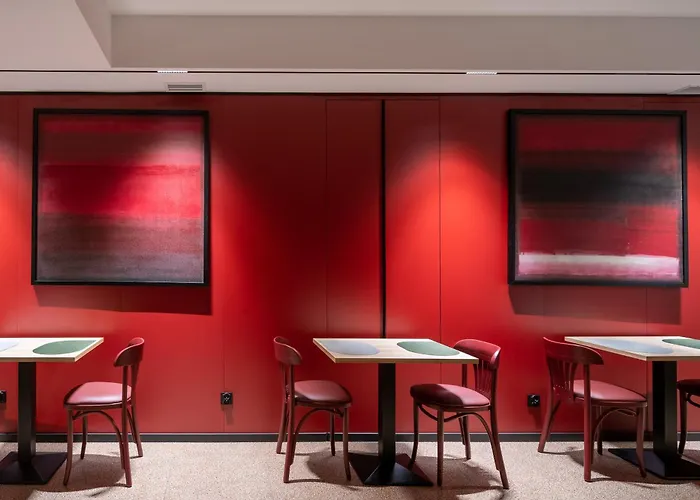 Antares ホテル 3*