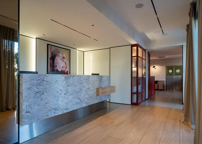 فندق Antares غدينيا