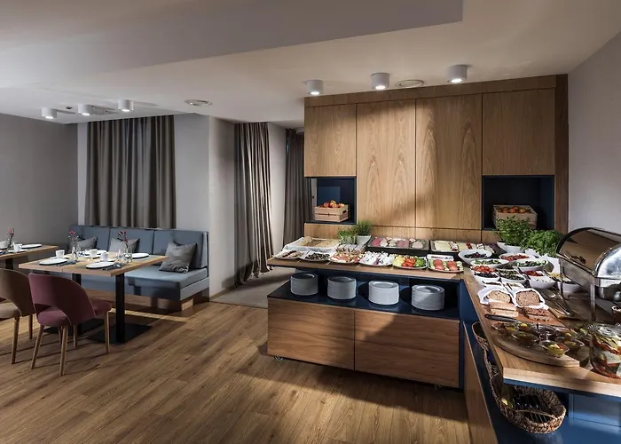 Antares غدينيا