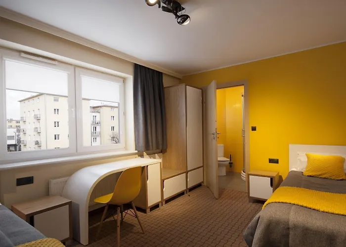 ホテル Antares 3*