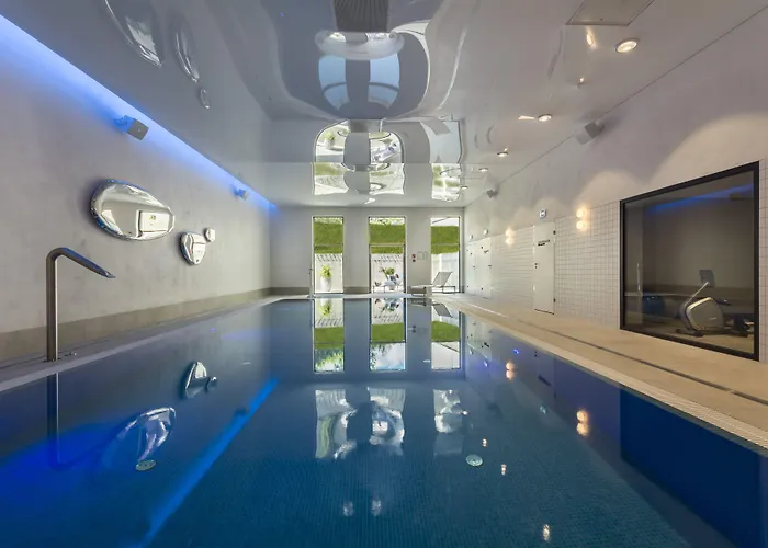 فندق Antares غدينيا