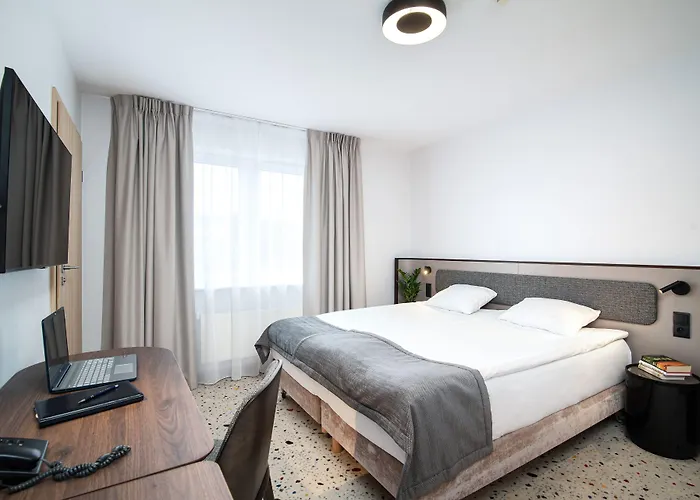 Antares ホテル グディニャ