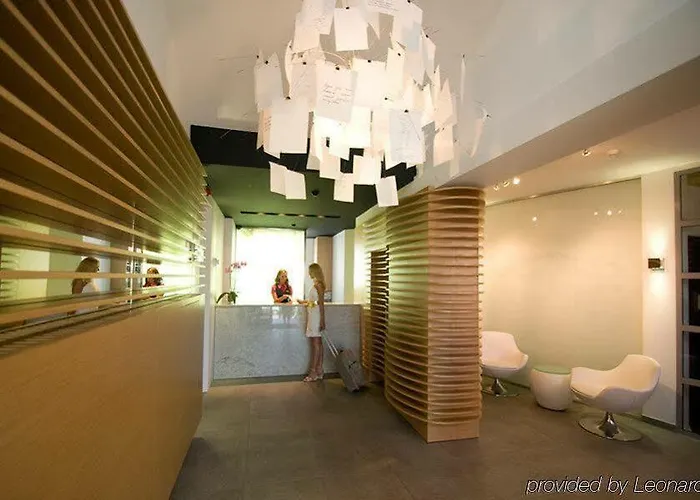 Antares 3* غدينيا